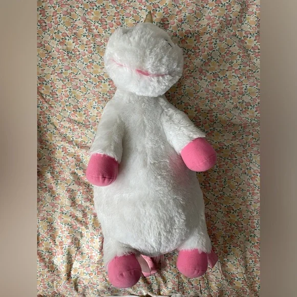 Universal Studios “Despicable Me” unicorn backpack - Picture 4 of 4